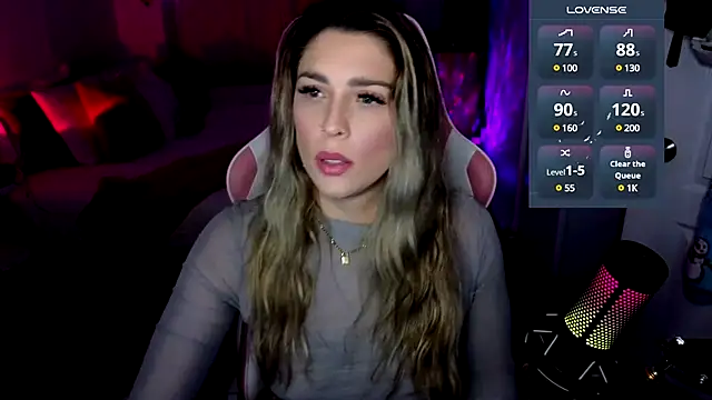 Snapshot of queenxlexy chatting on 11, 12, 2024 queenxlexy online show from 11, 12, 2024