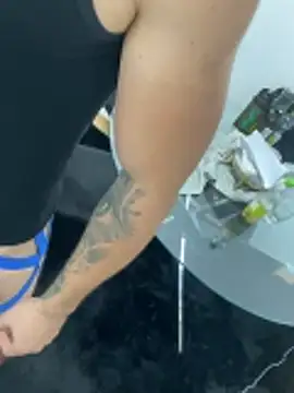 Snapshot of bestofsex99 chatting on 20, 10, 2025 bestofsex99 online show from 20, 10, 2025