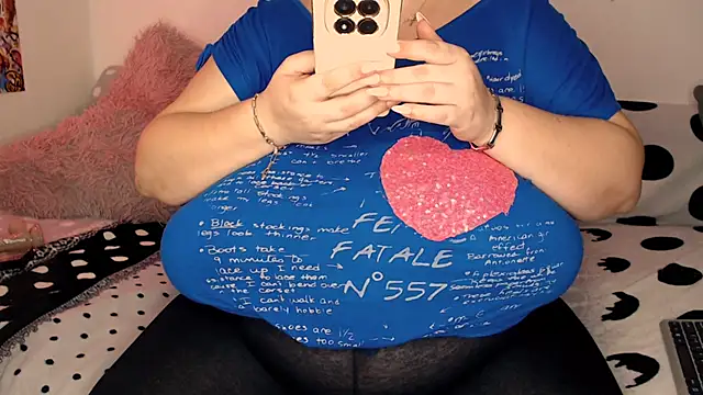 SenzualHotM online show from 26, 11, 2025