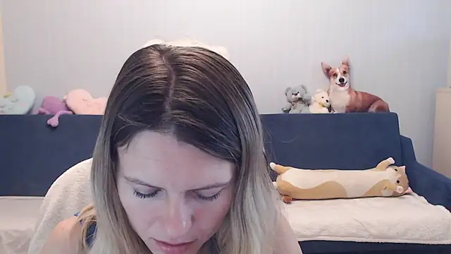 night is dark online show from 23, 10, 2025