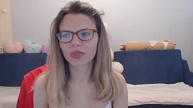 Snapshot of night_is_dark chatting on 9, 6, 2026 night is dark online show from 9, 6, 2026