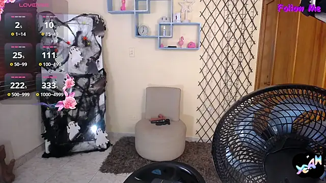 NicoleSantana online show from 21, 10, 2025