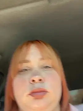 Snapshot of Model9798 chatting on 19, 4, 2026 Model9798 online show from 19, 4, 2026
