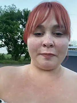 Snapshot of Model9798 chatting on 27, 5, 2026 Model9798 online show from 27, 5, 2026