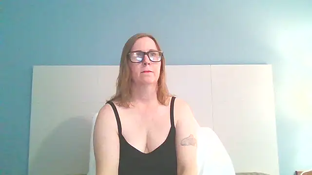 SweetandNaughty1 online show from 5, 3, 2025