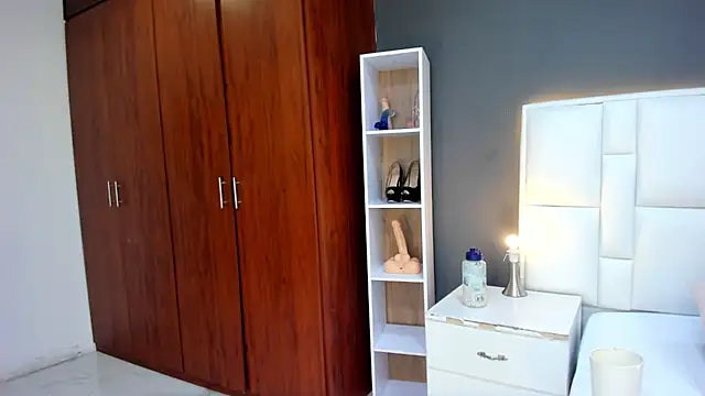 yeral2017 online show from 9, 9, 2025