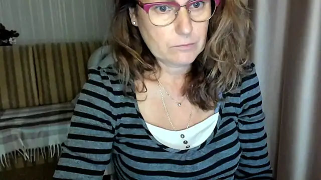 lauraoven online show from 22, 10, 2025