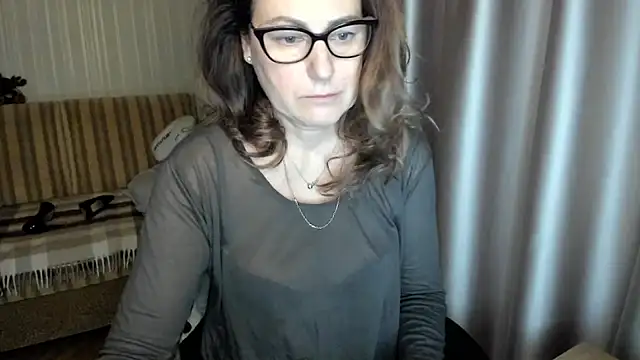 lauraoven online show from 20, 12, 2025