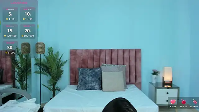 Snapshot of tati_saldarriaga chatting on 27, 11, 2025 tati saldarriaga online show from 27, 11, 2025