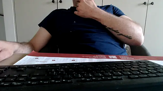 Snapshot of mrbigballs chatting on 14, 6, 2026 mrbigballs online show from 14, 6, 2026