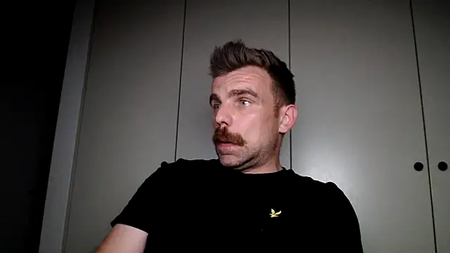 Snapshot of mrbigballs chatting on 15, 6, 2026 mrbigballs online show from 15, 6, 2026