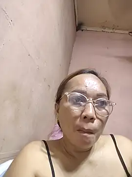 asianwet4u online show from 4, 11, 2025