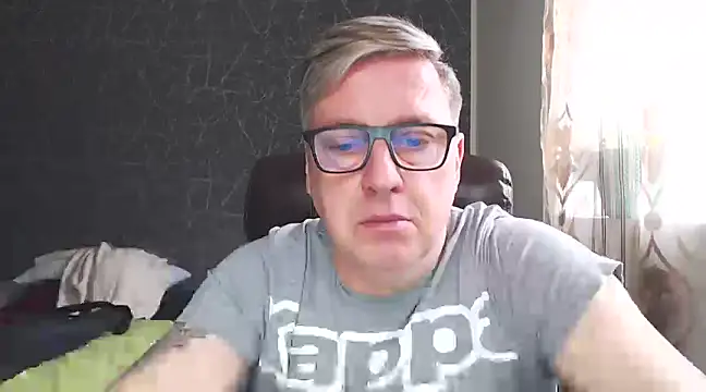 RobertStripX online show from 3, 2, 2025