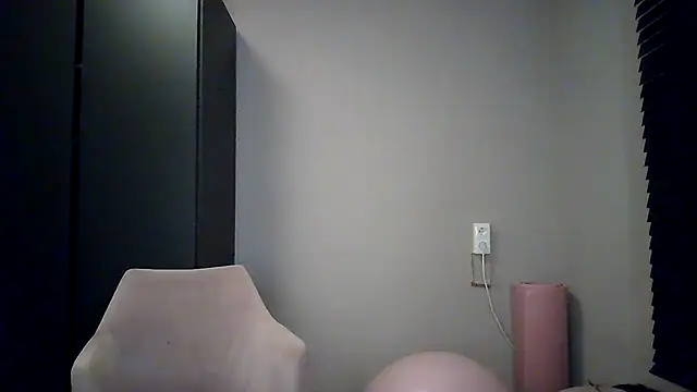 Snapshot of avajade chatting on 21, 5, 2026 avajade online show from 21, 5, 2026