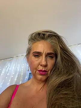 Snapshot of Alimela chatting on 17, 1, 2026 Alimela online show from 17, 1, 2026