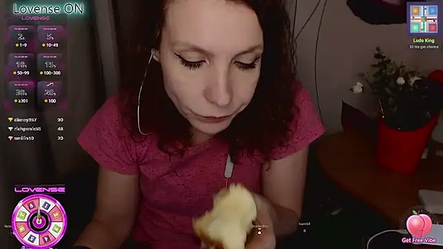 JohansonKatie online show from 25, 2, 2025