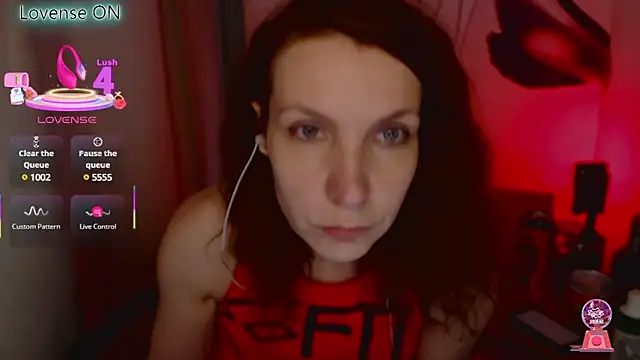 JohansonKatie online show from 18, 3, 2025