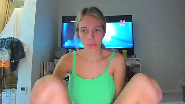 Snapshot of Iris_cherry chatting on 16, 1, 2025 Iris cherry online show from 16, 1, 2025