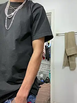 Snapshot of Prettyboiflaco chatting on 14, 12, 2024 Prettyboiflaco online show from 14, 12, 2024