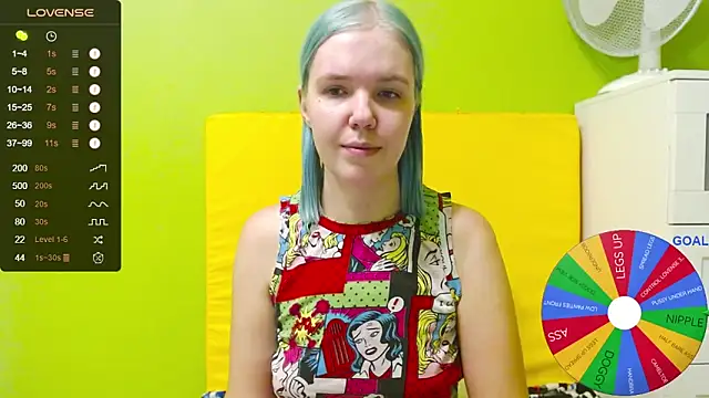 Snapshot of Ultra_Meow chatting on 20, 10, 2025 Ultra Meow online show from 20, 10, 2025