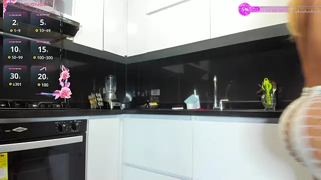 angelinafit online show from 10, 12, 2024