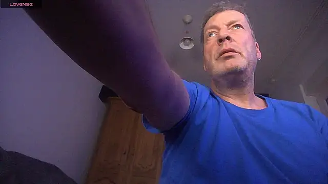 iliebetights online show from 21, 11, 2025