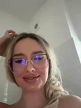 mollyxxx online show from 17, 1, 2025