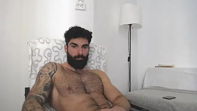 Verycutex online show from 23, 2, 2025