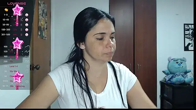 Snapshot of selena_ferri chatting on 17, 12, 2024 selena ferri online show from 17, 12, 2024
