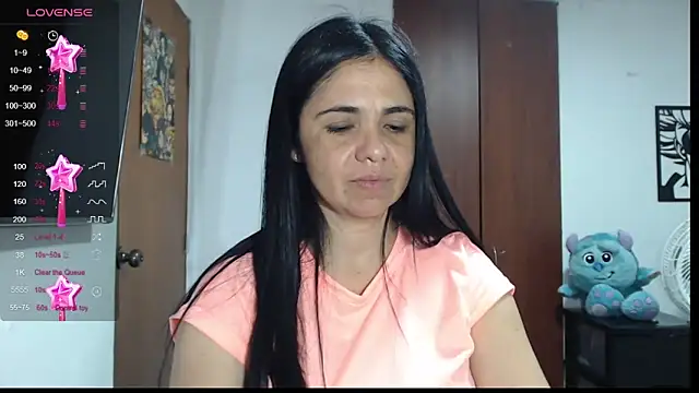 Snapshot of selena_ferri chatting on 19, 12, 2024 selena ferri online show from 19, 12, 2024
