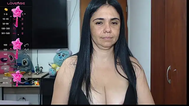 Snapshot of selena_ferri chatting on 7, 1, 2025 selena ferri online show from 7, 1, 2025
