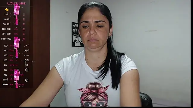Snapshot of selena_ferri chatting on 7, 2, 2025 selena ferri online show from 7, 2, 2025
