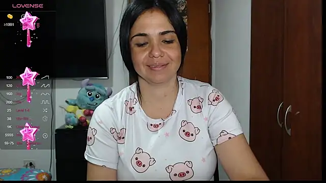 Snapshot of selena_ferri chatting on 10, 2, 2025 selena ferri online show from 10, 2, 2025