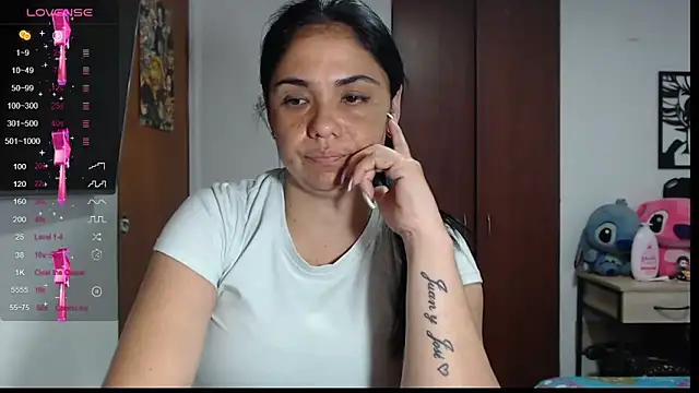 Snapshot of selena_ferri chatting on 17, 3, 2025 selena ferri online show from 17, 3, 2025