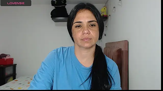 Snapshot of selena_ferri chatting on 13, 11, 2025 selena ferri online show from 13, 11, 2025