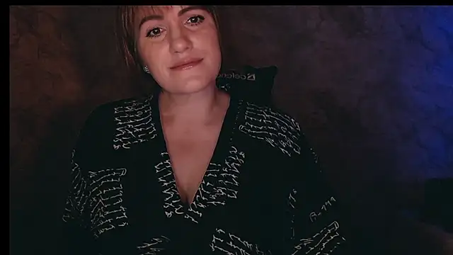 Snapshot of _letty_ chatting on 1, 11, 2025 letty online show from 1, 11, 2025