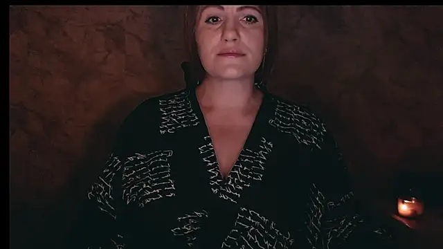 Snapshot of _letty_ chatting on 21, 11, 2025 letty online show from 21, 11, 2025