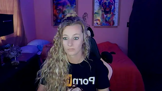 AsiaGoesPro online show from 18, 12, 2025