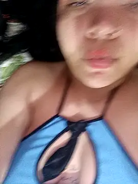 NIKOLE1301 online show from 4, 2, 2025