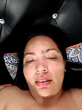 NIKOLE1301 online show from 6, 2, 2025