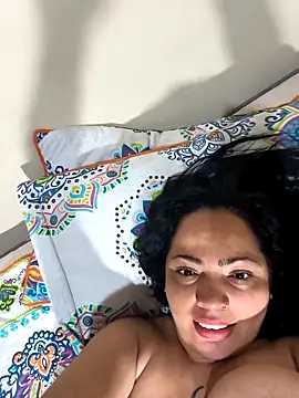 NIKOLE1301 online show from 21, 11, 2025