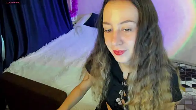 CurlySteph online show from 13, 12, 2024