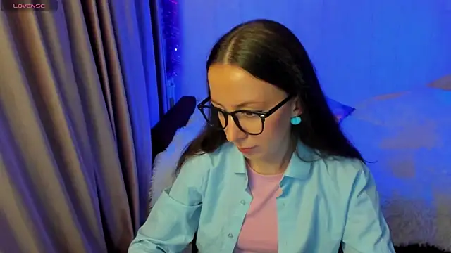 CurlySteph online show from 26, 10, 2025