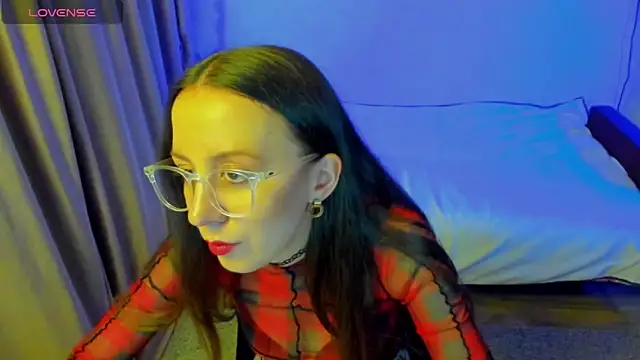 Snapshot of CurlySteph chatting on 13, 5, 2026 CurlySteph online show from 13, 5, 2026