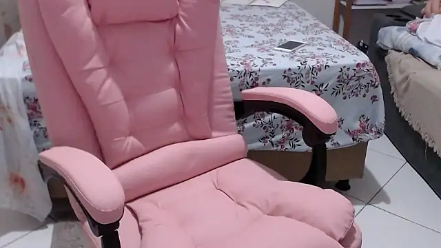 bustycarly online show from 23, 3, 2026