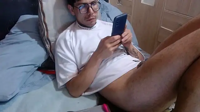 dannnyhot24 online show from 5, 1, 2025