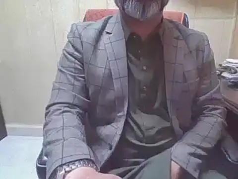 hairymaster95 online show from 28, 11, 2025