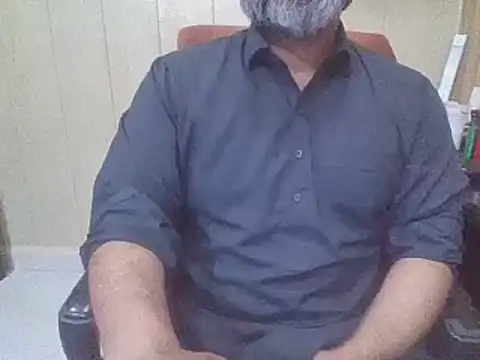 Snapshot of hairymaster95 chatting on 18, 7, 2026 hairymaster95 online show from 18, 7, 2026