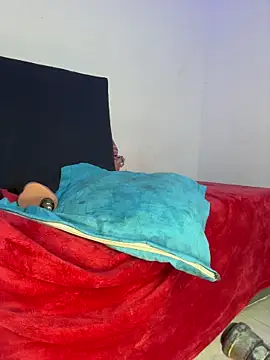 Snapshot of Violeta_Goddess chatting on 17, 5, 2026 Violeta Goddess online show from 17, 5, 2026