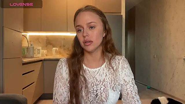 Snapshot of Megan_Nilson chatting on 7, 6, 2026 Megan Nilson online show from 7, 6, 2026